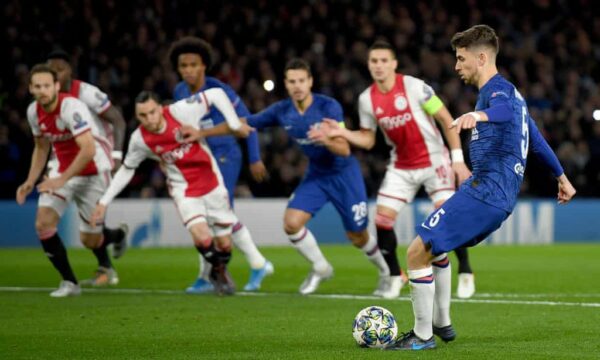 hlv-frank-lampard-day-qua-thuc-la-mot-dem-dien-ro-1