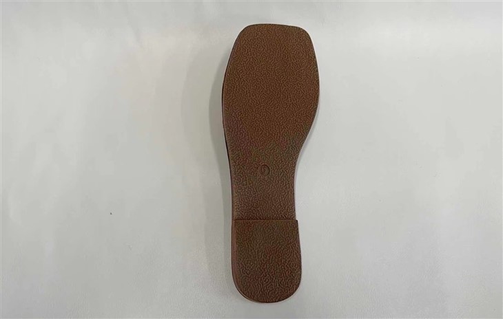 Summer slippers with outsole factory